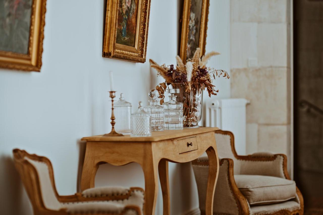 Chateau De Crazannes Dış mekan fotoğraf